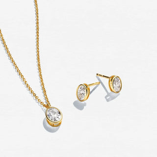 Sif Jakobs Ohrstecker Sardinien Ovale vergoldet getragen – eleganter Zirkonia-Ohrschmuck in Gold, 1 Paar