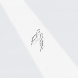Sif Jakobs Infinito Lungo Ohrringe getragen – elegante Spiralform 925 Silber