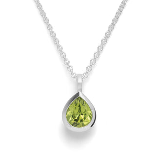 Alt-Text: Bastian Inverun Anhänger 10012382 mit Peridot 1,43 ct im Birnen-Schliff, Tropfenform, 925 Sterlingsilber mattiert und poliert